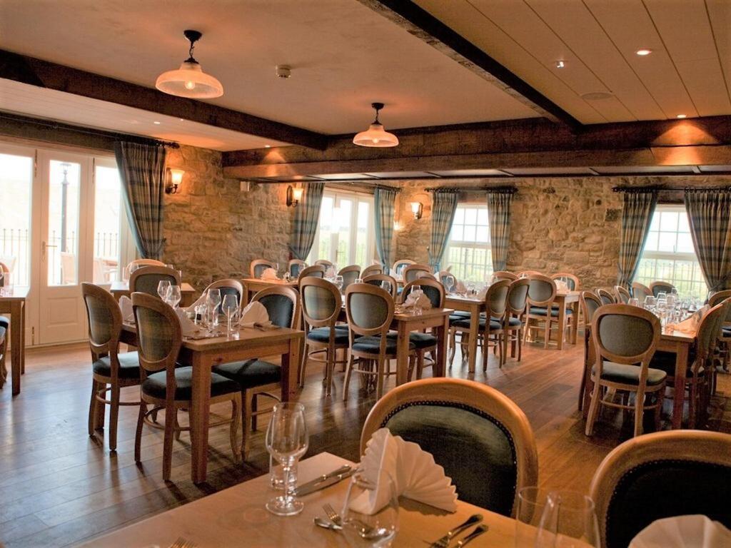 Duke Of Wellington Inn Корбрідж Екстер'єр фото
